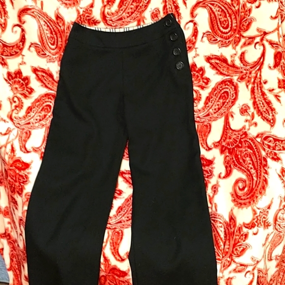 Woman's Burberry 2 piece suit - Picture 2 of 6